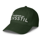 Grön broderad keps med texten adopterade en livsstil av Ohana Rescue Skellefteå