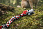 Slitstark hundleksak i rep för lek och aktivering av hund