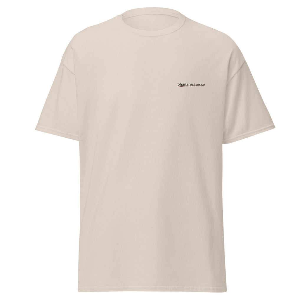 ohana t-shirt ingen lämnas kvar framsida